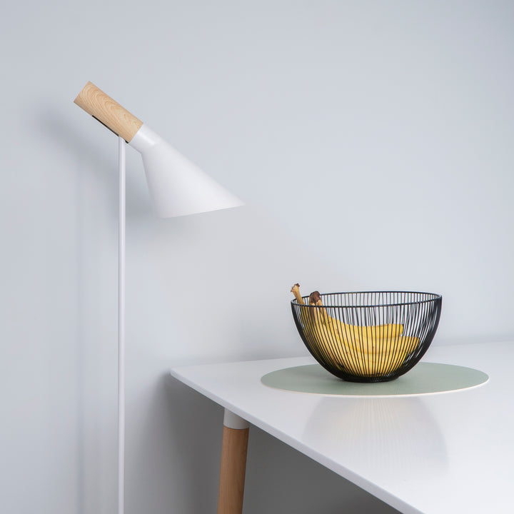 QUVIO Vloerlamp driehoek wit - QUV5036L-WHITE (4)