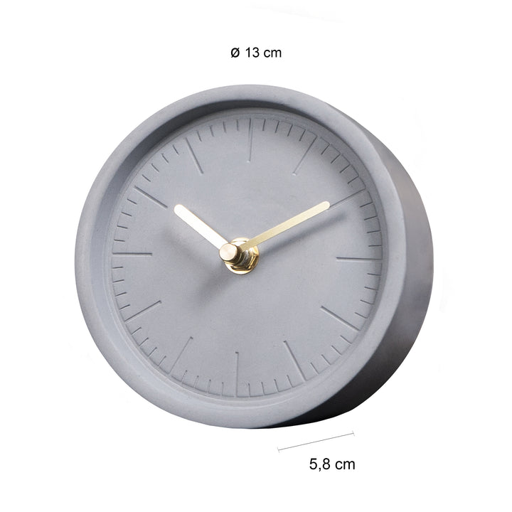 QUVIO Tafelklok beton rond met gouden wijzers - Grijs (1)