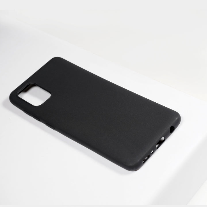 BMAX Essential matte case Samsung Galaxy A31 Hoesje - Black/Zwart (1)