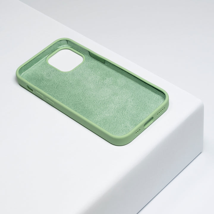 BMAX Liquid silicone case hoesje voor iPhone 12 Pro - Spearmint/Mintgroen (2)