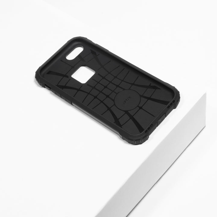 BMAX Classic Armor Phone Case iPhone 8 - Black/Zwart (2)