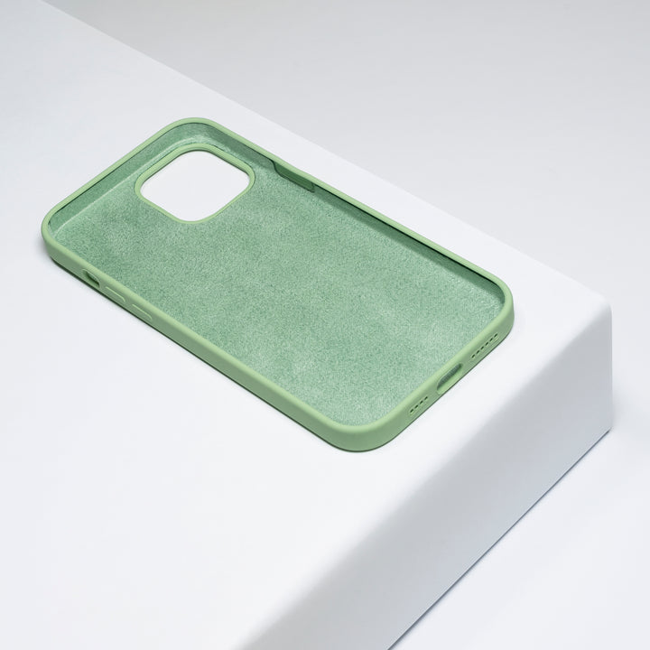 BMAX Liquid silicone case hoesje voor iPhone 12 Pro Max - Spearmint/Mintgroen (2)